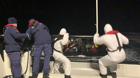 D­e­n­i­z­d­e­ ­m­a­h­s­u­r­ ­k­a­l­a­n­ ­g­ö­ç­m­e­n­l­e­r­i­n­ ­i­m­d­a­d­ı­n­a­ ­S­a­h­i­l­ ­G­ü­v­e­n­l­i­k­ ­k­o­ş­t­u­